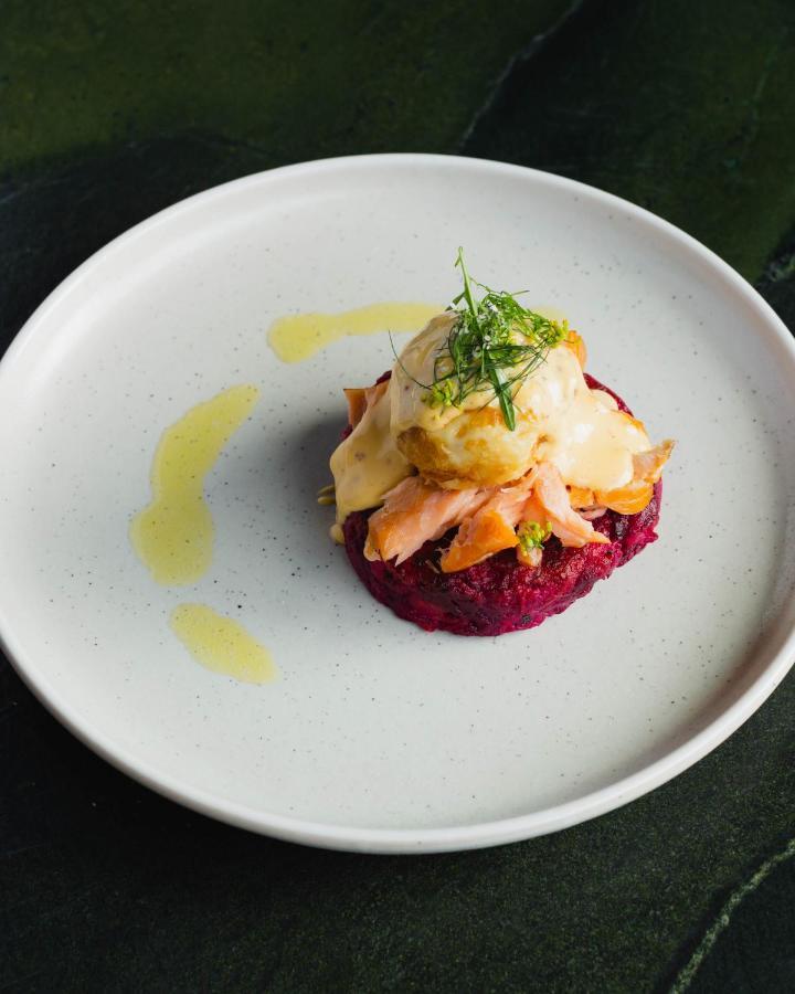 Ebb-Dunedin Kültér fotó Salmon and beetroot